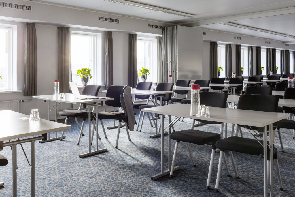 Copyright: : Mads Armgaard, Graae, Armgaard & Bangsbo Photigraphy Mødelokale Fronnesbech + Dalgas, Scandic Regina